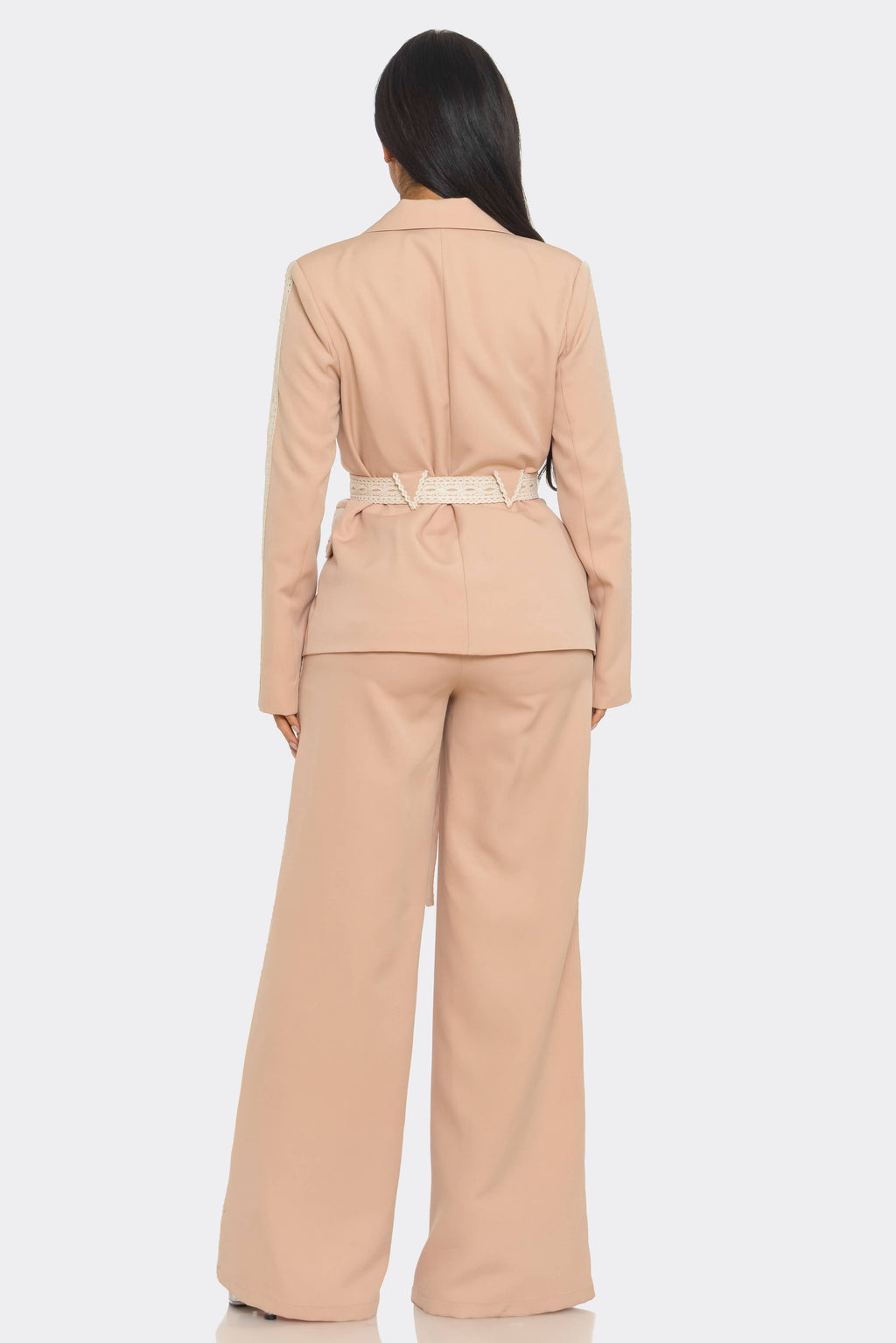 Tailored Belted Blazer Set – Elegant Structured Fit