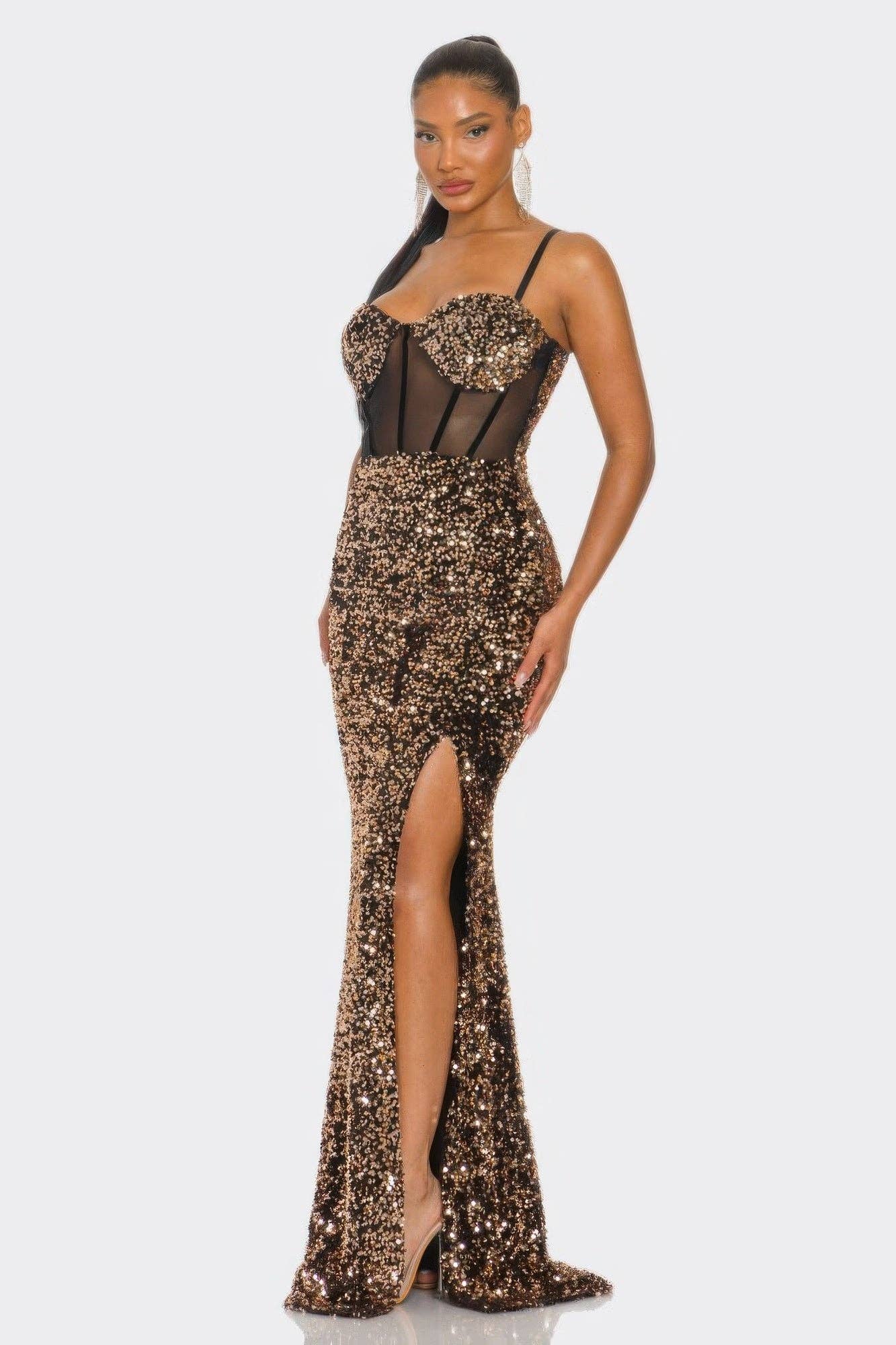 Velvet Corset Maxi Dress – Elegant Evening Silhouette